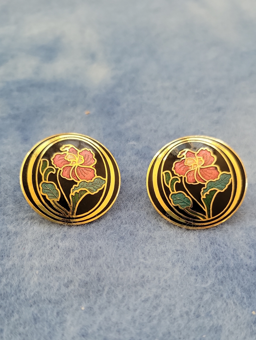 Vintage Cloisonne Stud Earrings with Black And Gold Background Floral Design